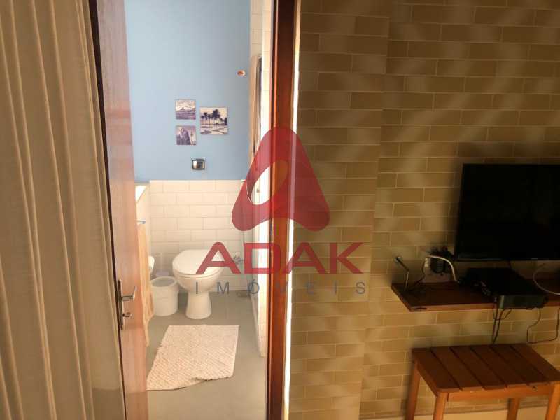 d979ca9b-0def-47b1-8df5-5b20b6 - 18