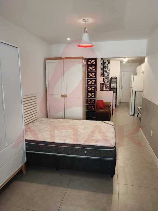 c301b0a2-8f64-48eb-b397-54912f - 18