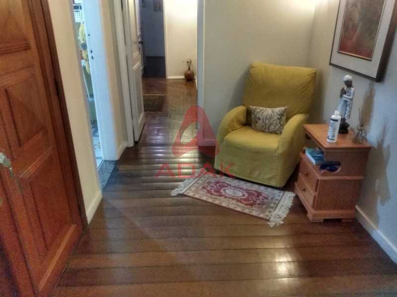 927079de-01e0-4d6e-bd9f-8aaa1d - 7