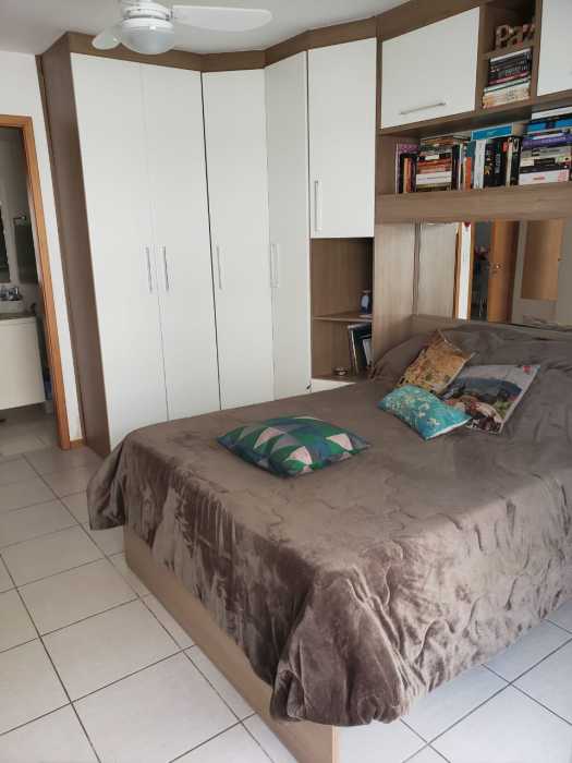 Foto do quarto da porta da var - 12