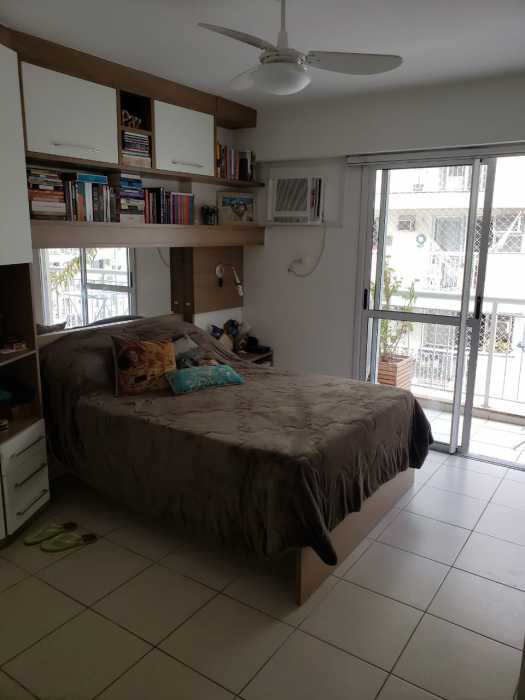 Foto do quarto da porta do qua - 13