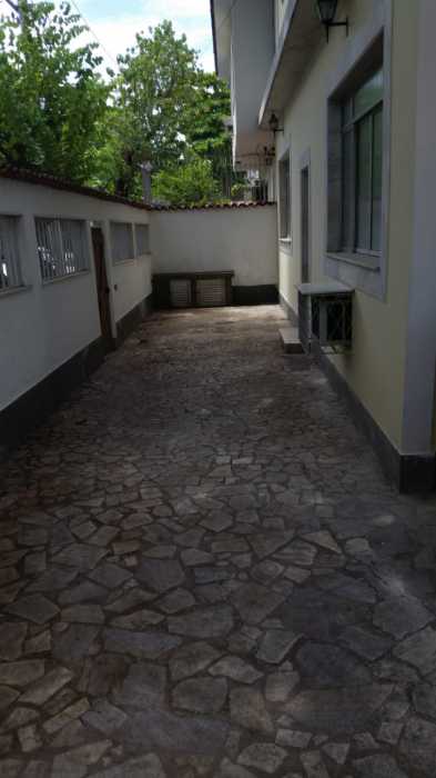 externo. - 22