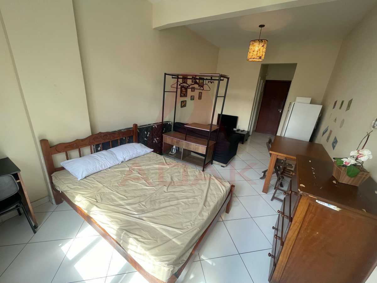 3369dd20-6cff-4ea8-a98c-2c1829 - 18