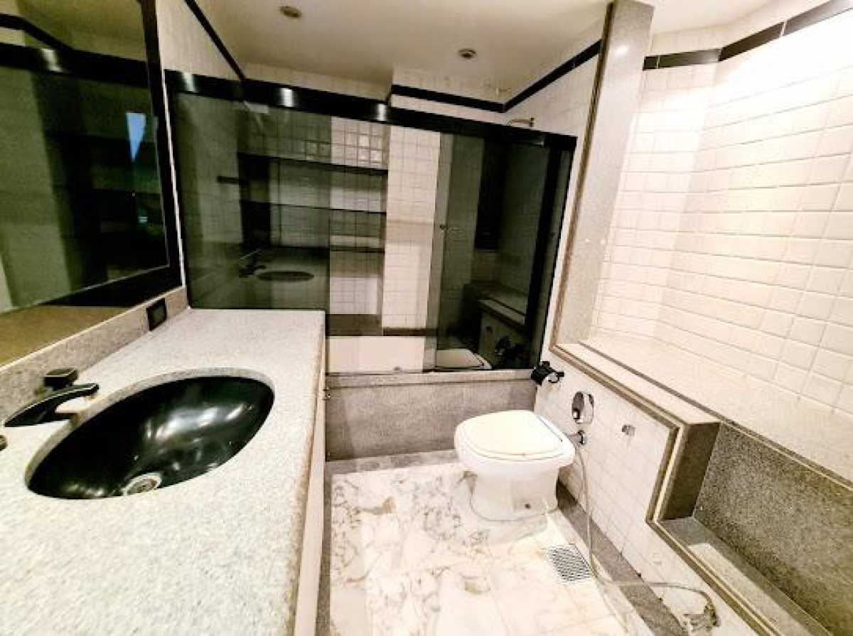 WhatsApp Image 2022-06-13 at 1 - 20