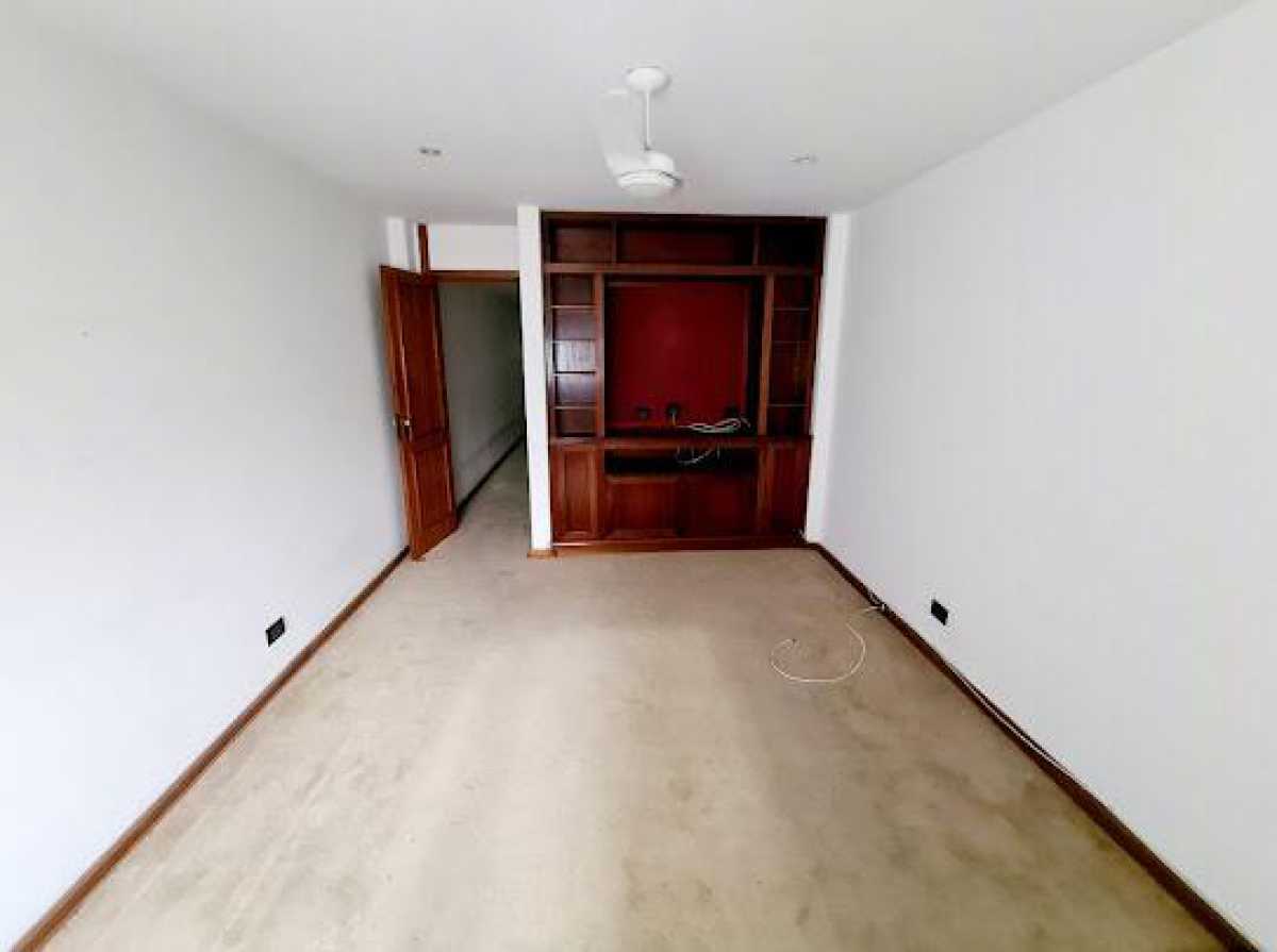 WhatsApp Image 2022-06-13 at 1 - 14