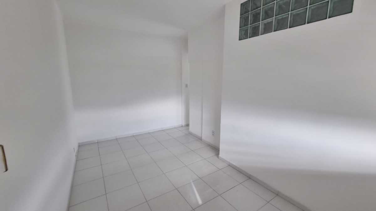 bc235966-6e88-4be6-8e1c-752a69 - 12