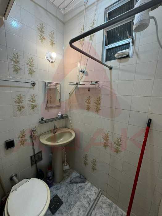 c1bc4426-41ec-4c55-b9dd-4f8431 - 17