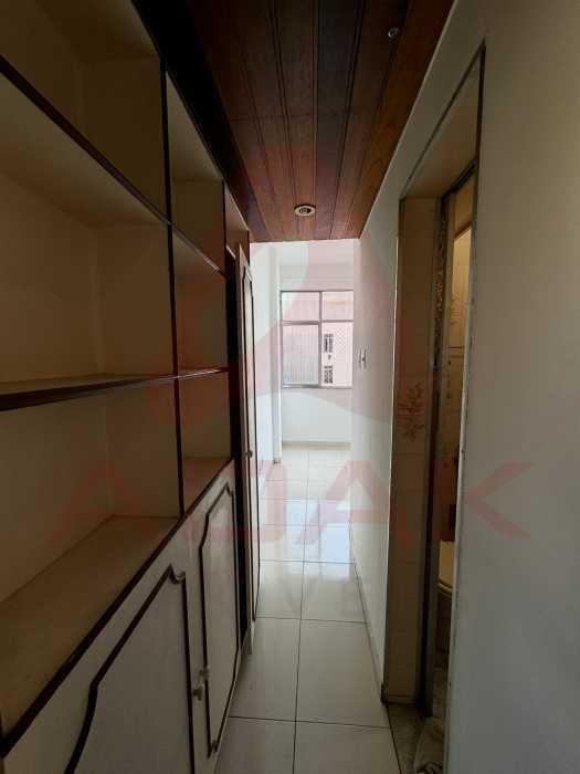 fe8d717f-3fee-47ca-90ea-c745de - 25