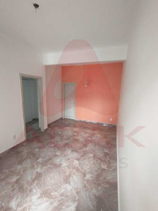 4c9b2a51-2bf2-4446-9374-ad7161 - 6