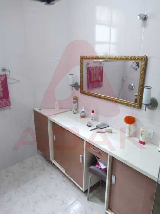 87f1e466-36ee-4bab-8723-328b87 - 19