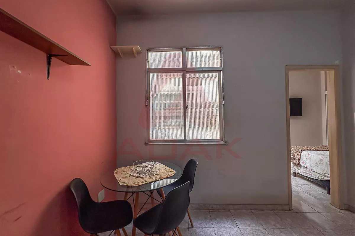 WhatsApp Image 2025-11-07 at 1 - 6