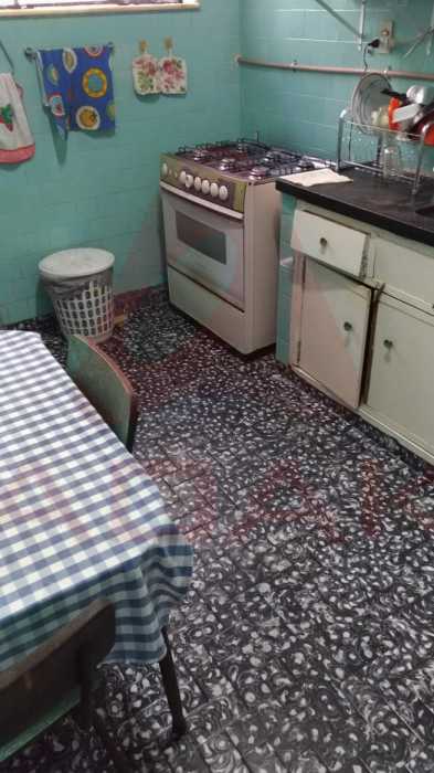 92dd4052-8da5-4592-b8e3-153795 - 17