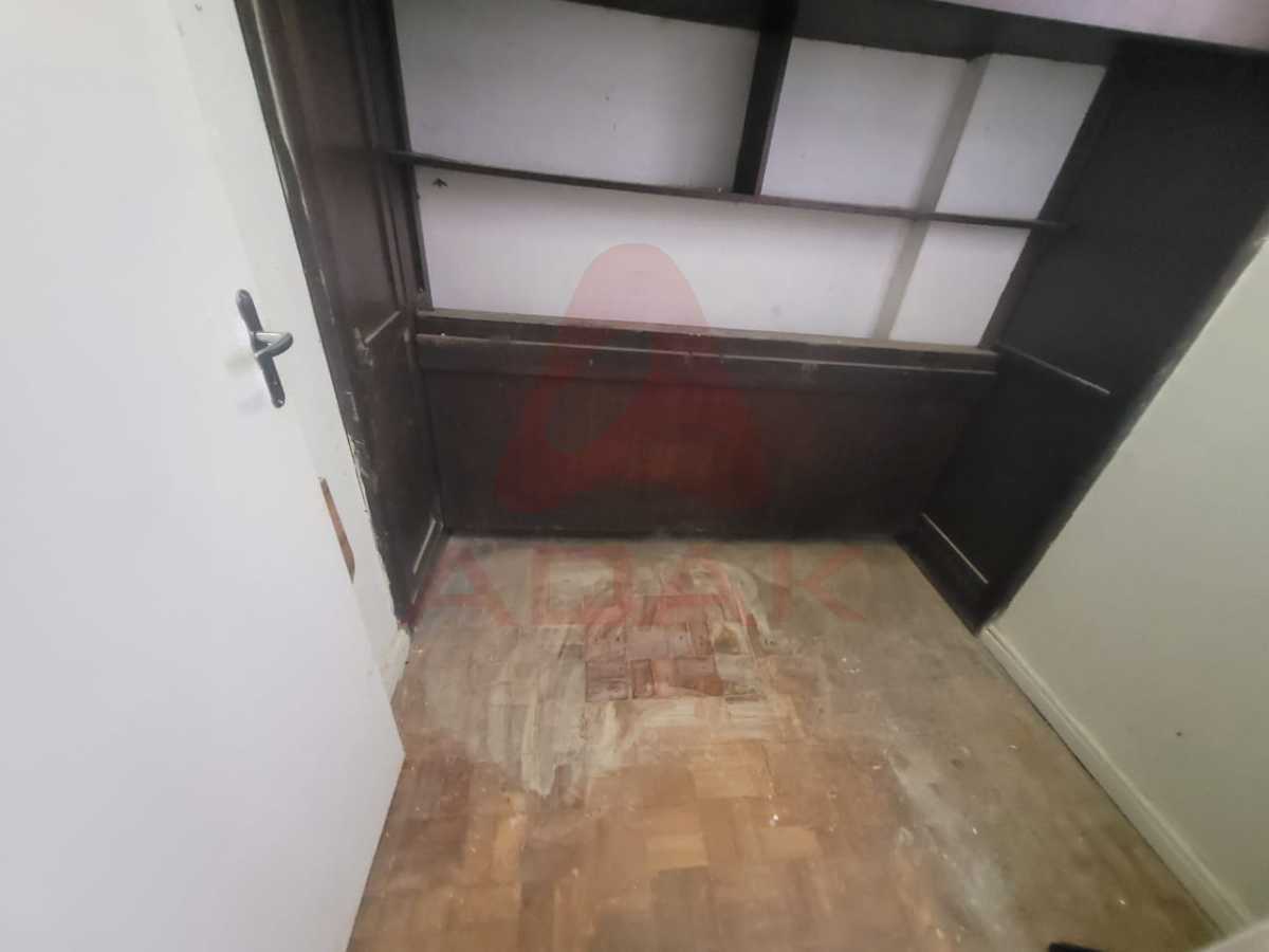 ec11d006-627e-4888-ab00-9df0d3 - 21