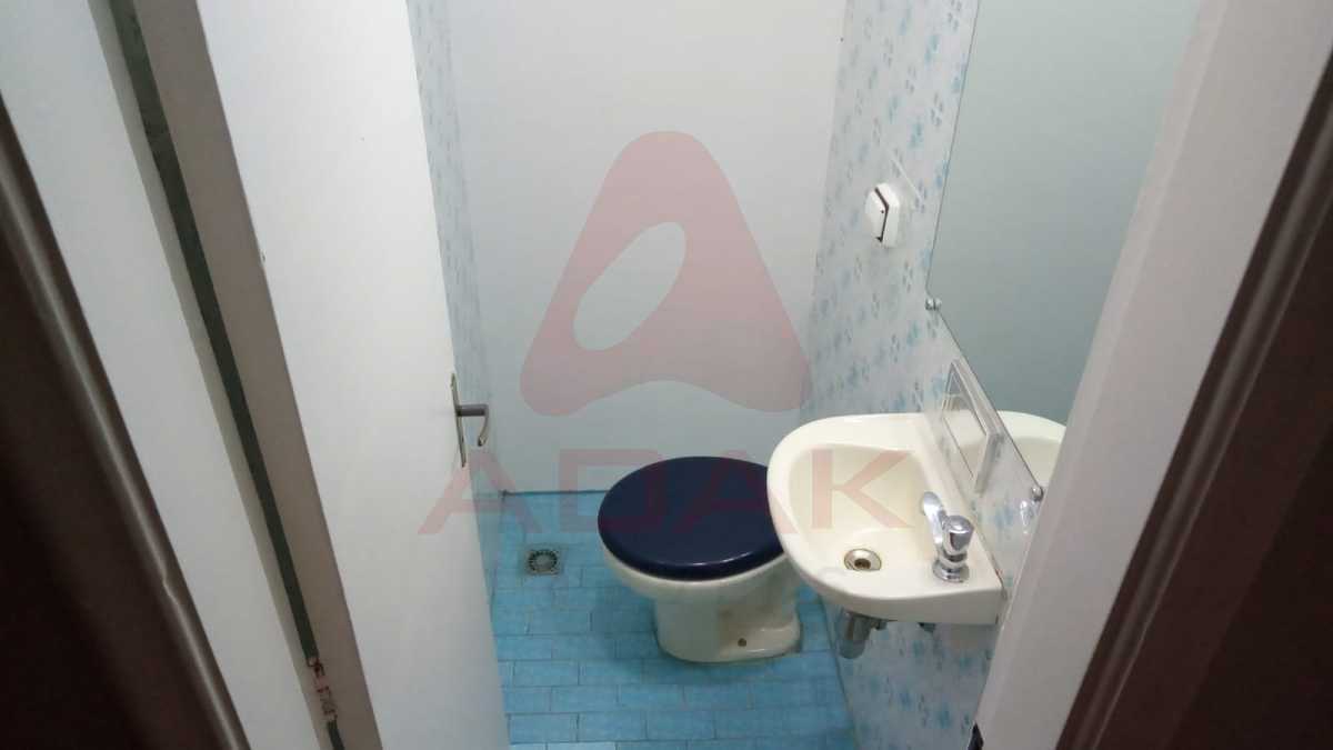 e434ae00-7cfa-4543-b501-bd275e - 8