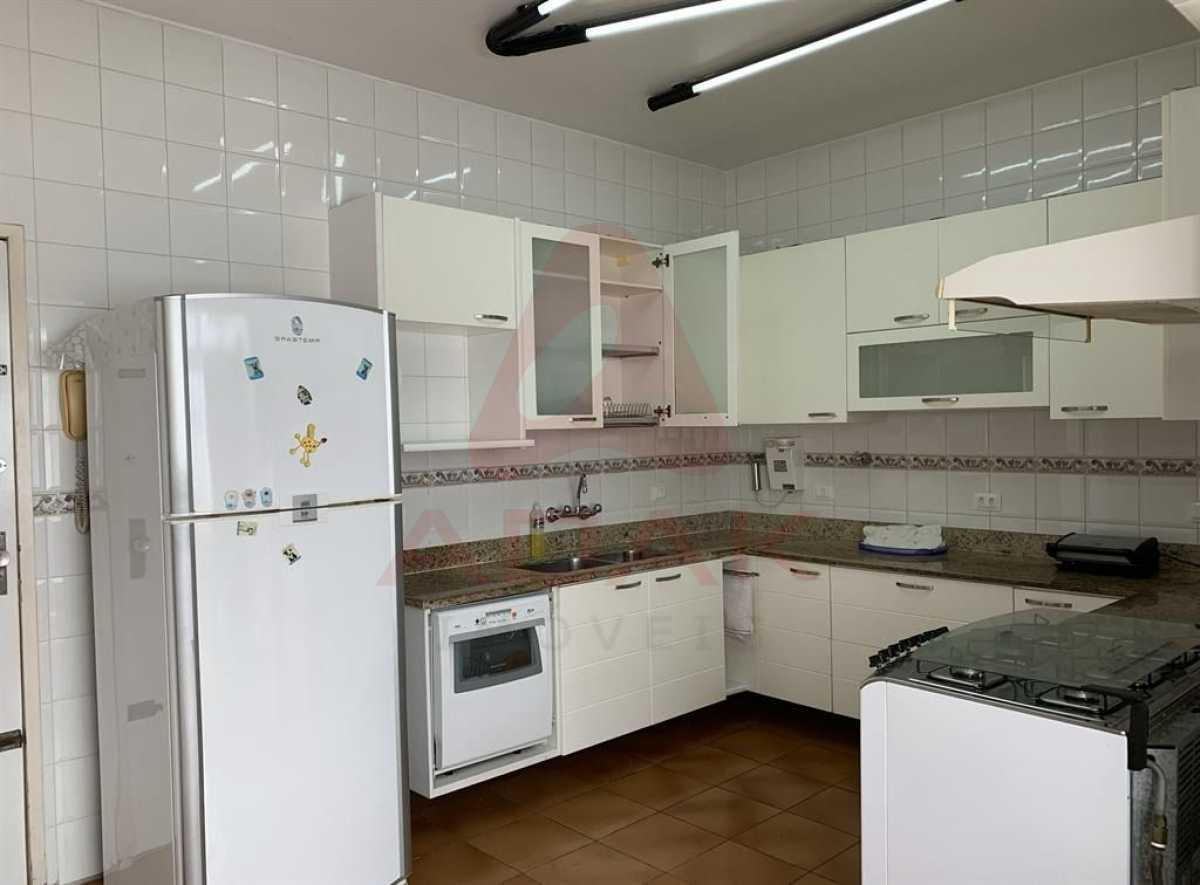 4b9f80ad-33f5-4f4e-969d-42cd9b - 13