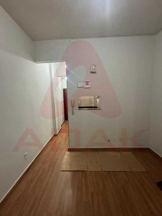 e3015a0c-5451-46d8-afba-c411a0 - 22