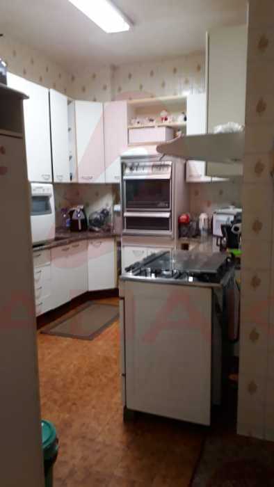 8f2c074f-e9de-4621-b694-b4b223 - 12