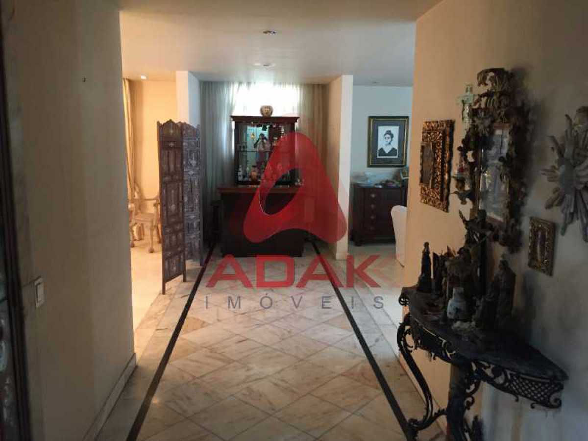 13976_G1575406237 - 20