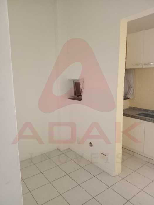 304b2e59-f15d-4dfe-afaa-967aa3 - 9