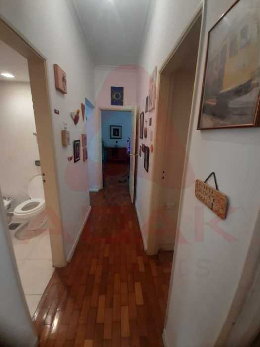 b75936f4-2fba-49cf-a4a2-db9d79 - 17