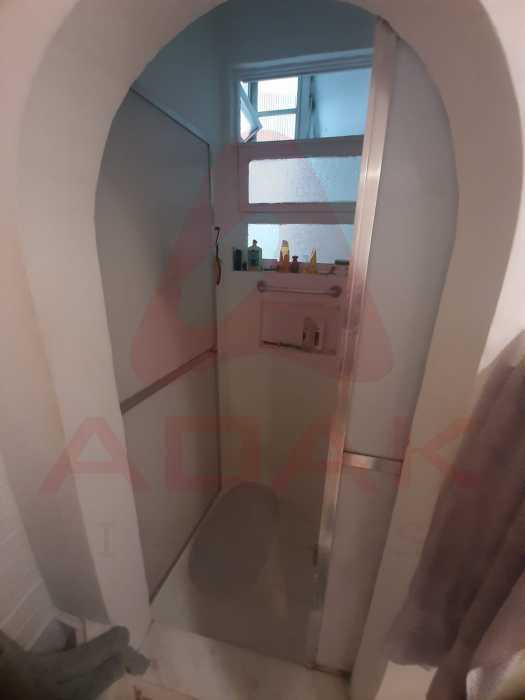 f8884eb5-a700-4f94-9383-241c05 - 28