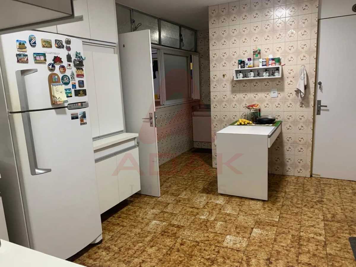 630e0aea-e1c8-426c-8763-e30f8a - 10