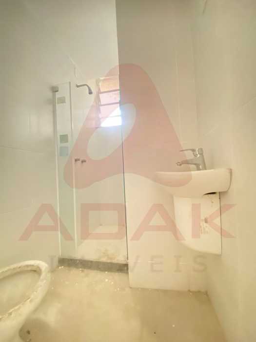 a8dbdb57-0005-4edd-aa17-6de24a - 16