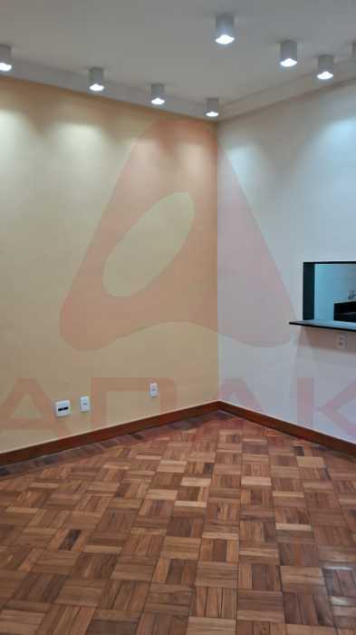 32ad6fb9-3211-400b-b63b-b6da65 - 11