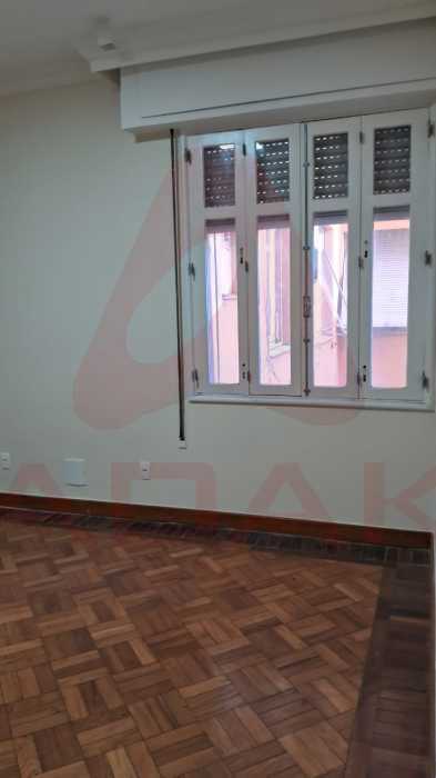 b2f0538e-31a8-45ab-9d0e-e4c65e - 17