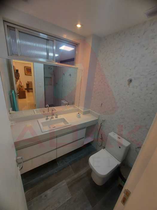 5a0c6c23-5bb8-4b5e-8723-68fc65 - 11