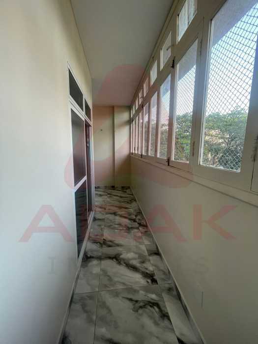 6e478c33-3e55-44e7-b37b-be7c49 - 10