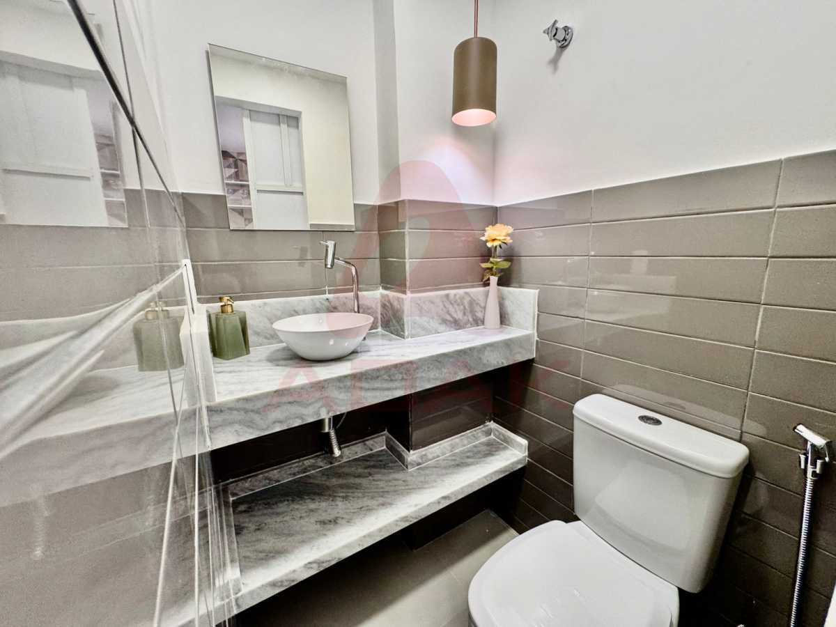 5bf75455-8178-4f05-8dc0-1c2a1d - 7