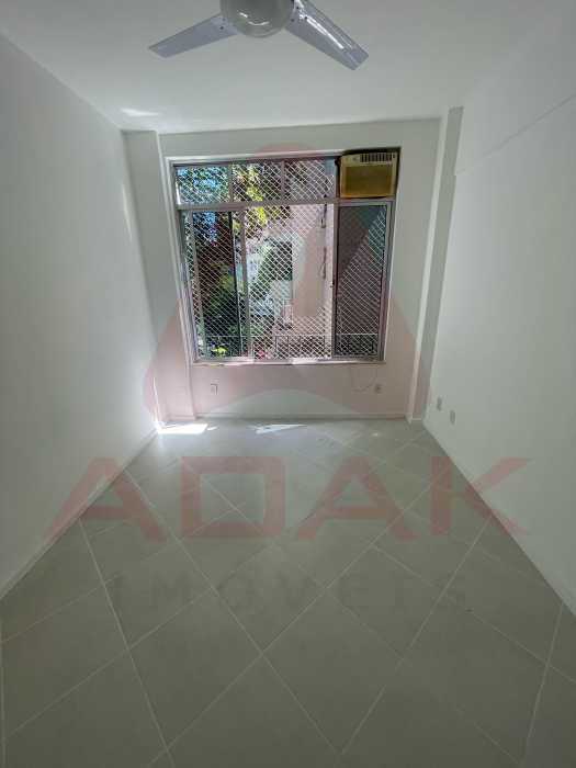 WhatsApp Image 2025-02-26 at 1 - 5