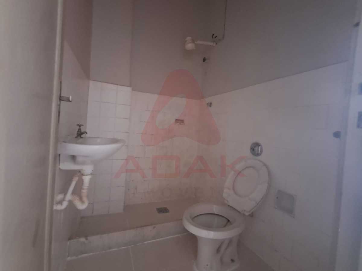 2a6df37a-987d-48a0-8aaf-ad292f - 2