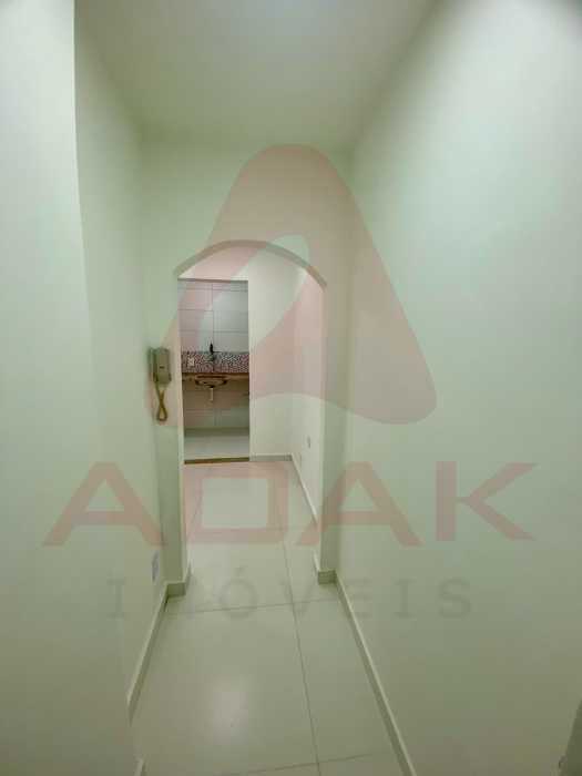 WhatsApp Image 2025-04-10 at 1 - 5