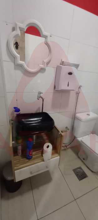 f4faa530-19f0-4025-9161-a2401f - 29