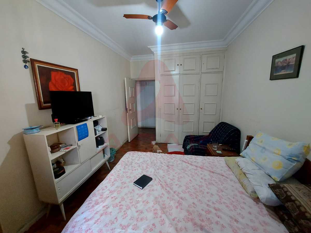 0bcc8c0d-9b30-4eb9-9cc5-af045b - 12