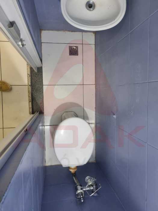 b348093d-a601-42cf-8dc5-794aa5 - 19