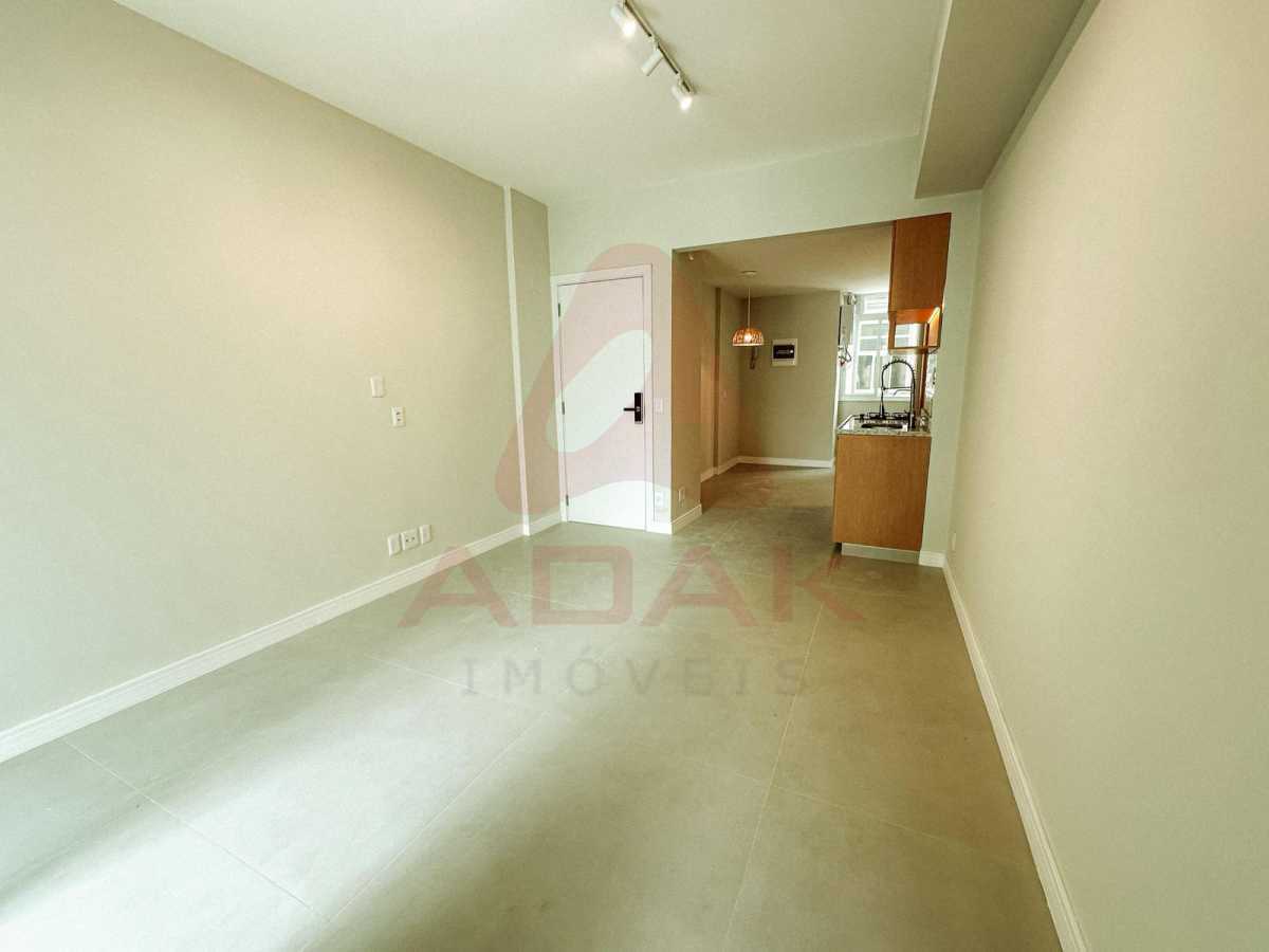 f40d8a10-8e7b-486b-b7c1-ad692a - 1