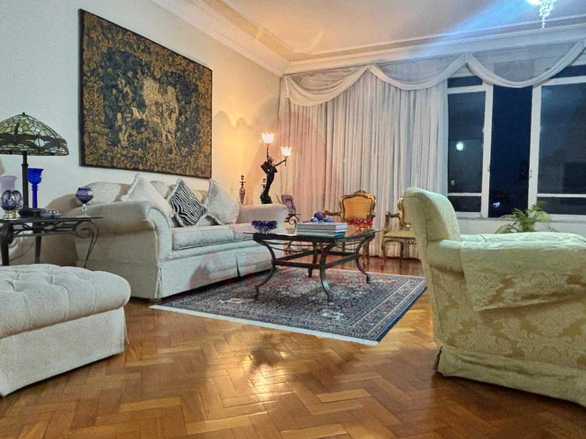 3b628950-b35a-4bf8-a8d7-eefcde - 3