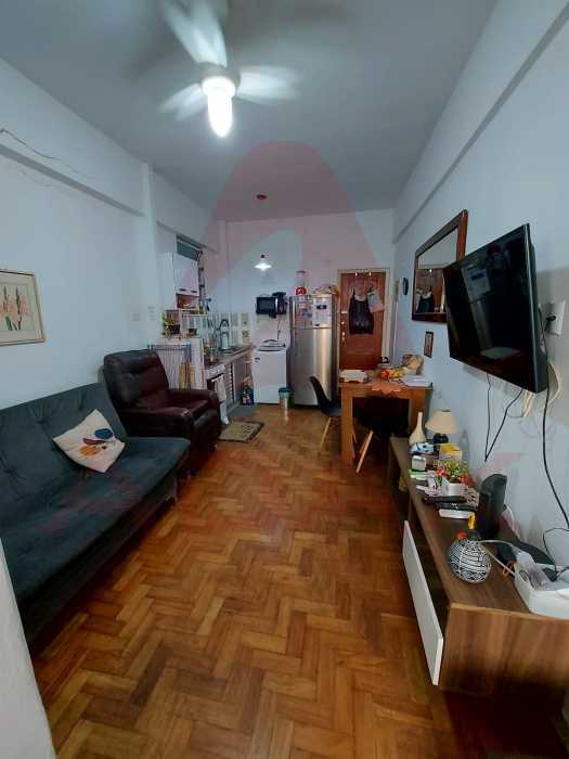 6fb33a78-05d7-4bbb-a84b-4cf5aa - 10