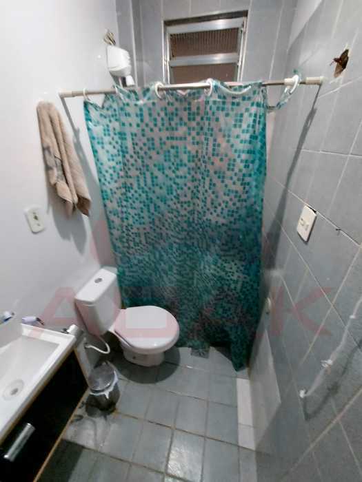 47c99dc0-df4a-4790-b844-4b81a9 - 18