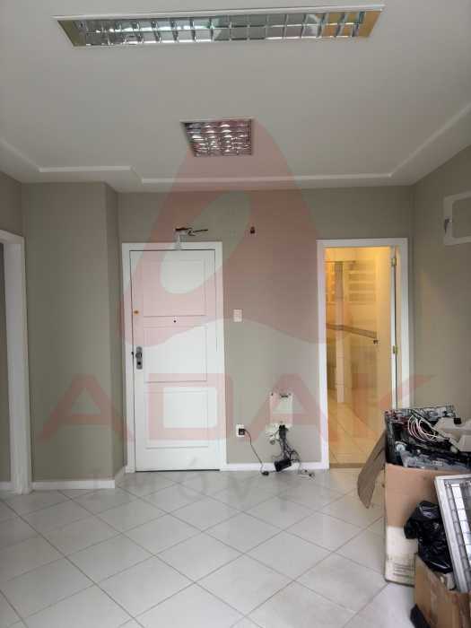 46ed373b-5979-4303-9a67-f18348 - 9