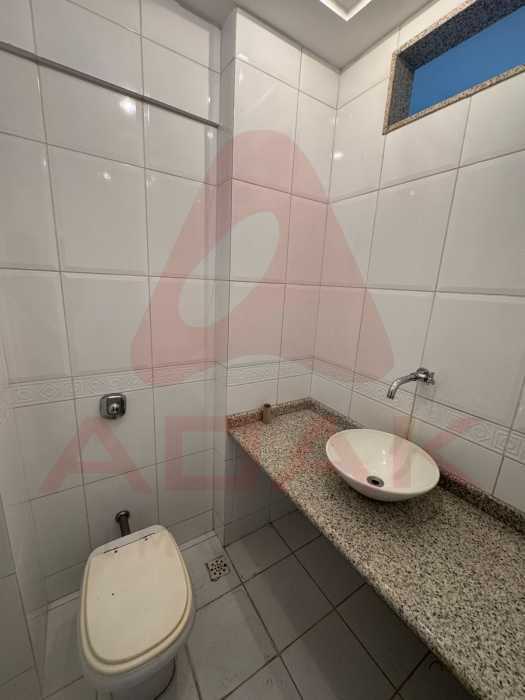 7946b4ed-215c-420f-9d56-ceed1a - 11