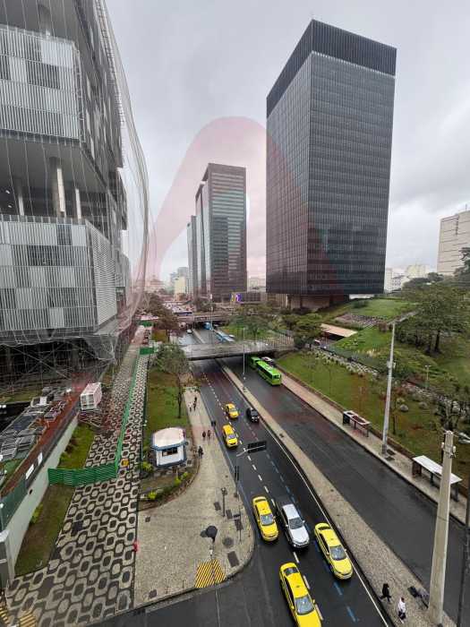 e4af8ea8-3c67-4b3d-9543-63e2db - 20