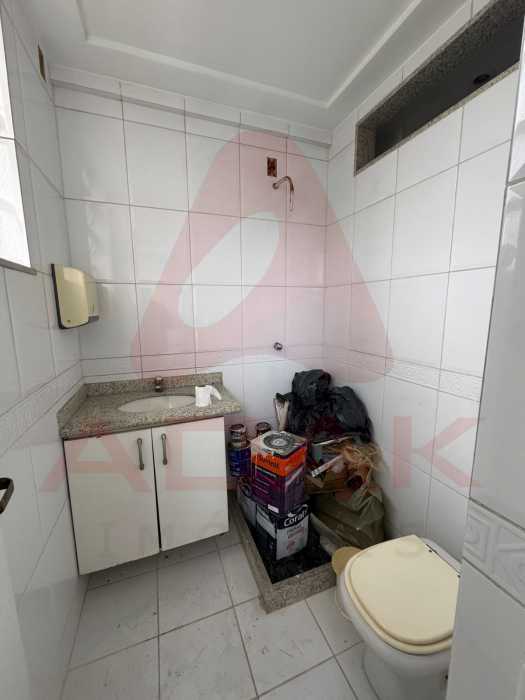 ee036f8e-84d3-4363-830f-0ad581 - 24