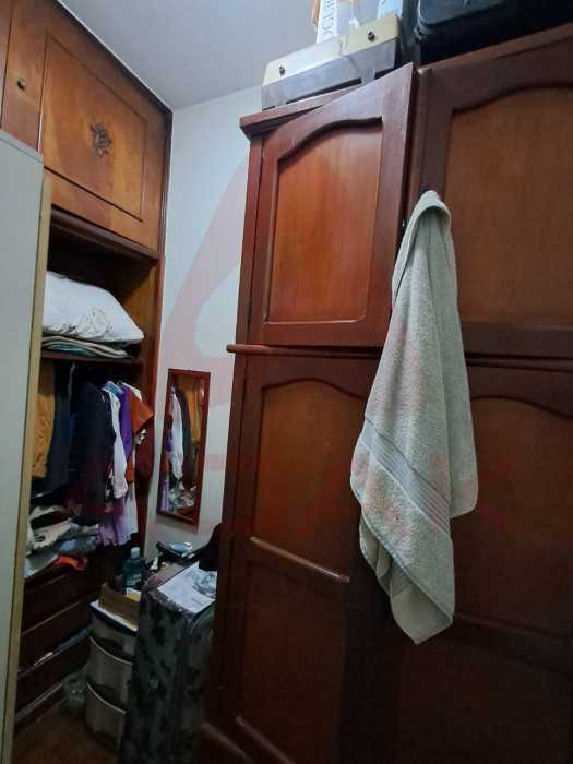 2af04418-44d5-4b90-8982-564d77 - 2