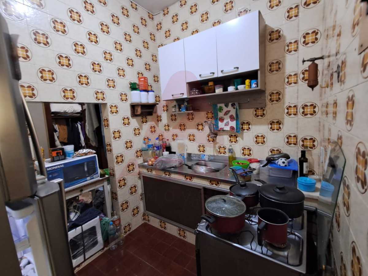 7ced3884-0948-49d6-bf6a-0dcb05 - 8