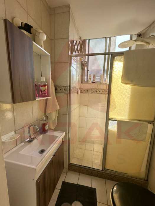 ab8db5dd-61a3-4426-ba8c-cbc9e9 - 18