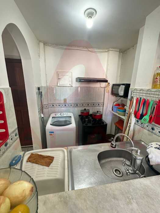 d959c574-31d0-412c-a5a4-6a6a3f - 12